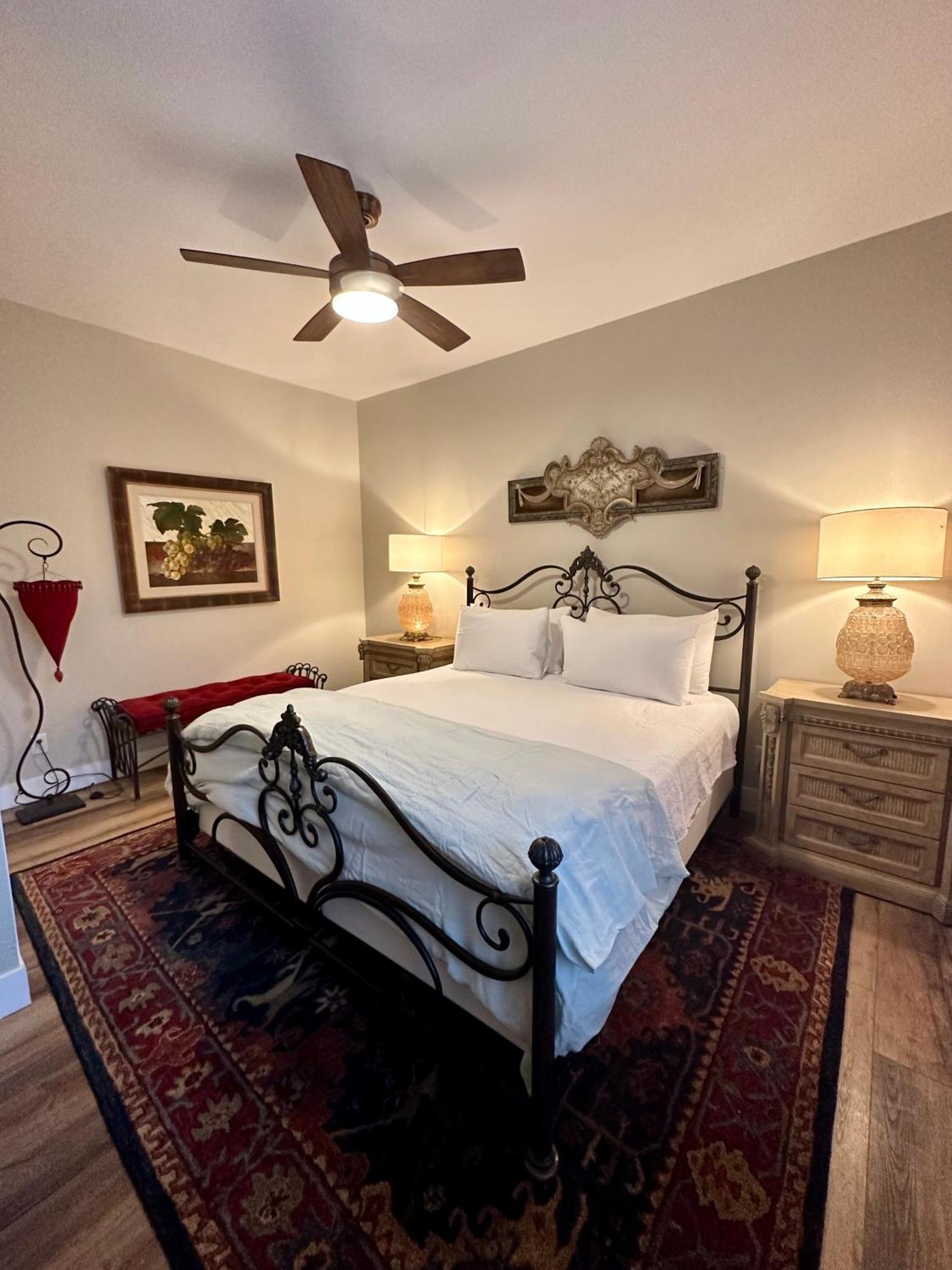 Bisbee Brownstone Suites Kültér fotó