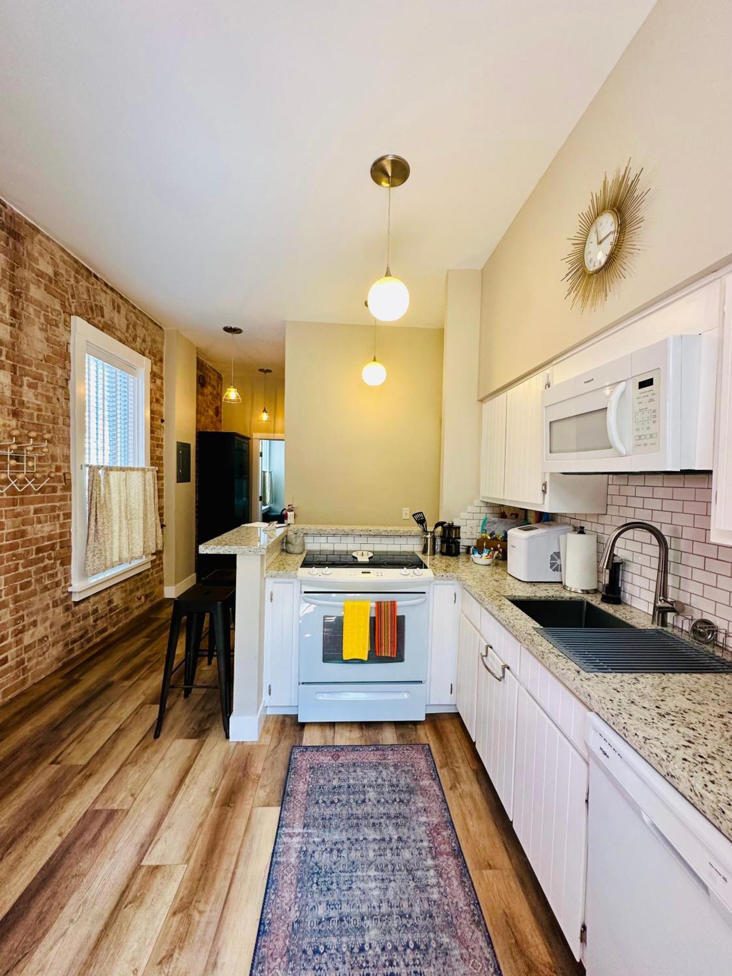 Bisbee Brownstone Suites Kültér fotó