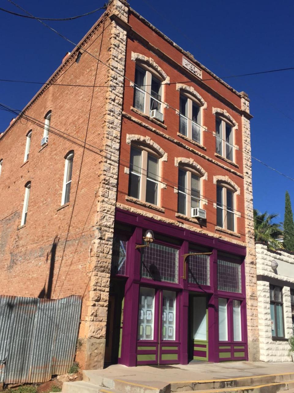 Bisbee Brownstone Suites Kültér fotó