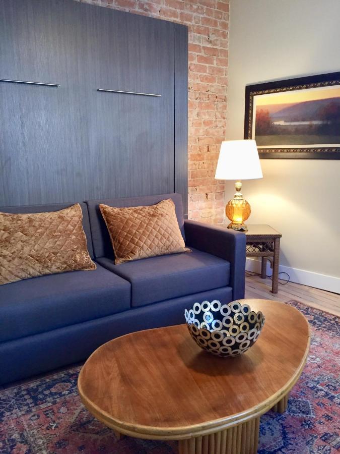 Bisbee Brownstone Suites Kültér fotó